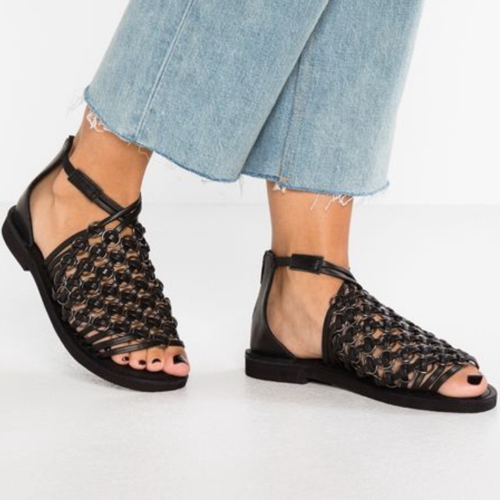 Black Desert Braided Knotted Suede Boho Sandal